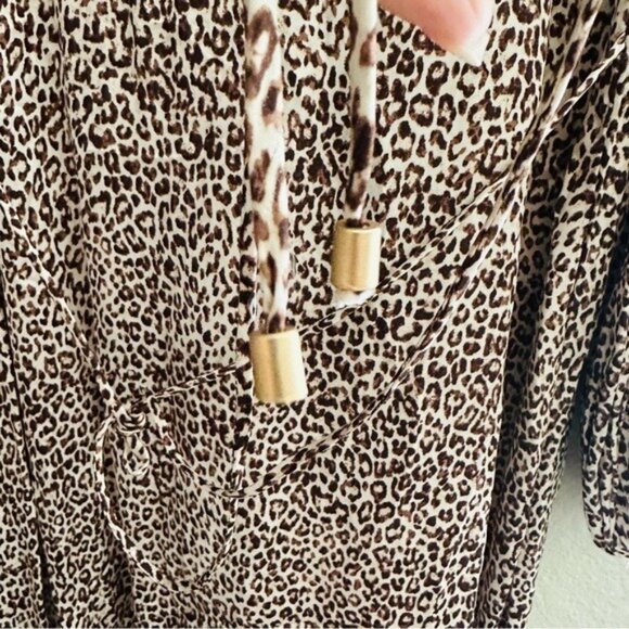 Olivaceous Tan and Black Sheath Dress with Bishop Sleeves Size Medium NWT - Picture 12 of 16